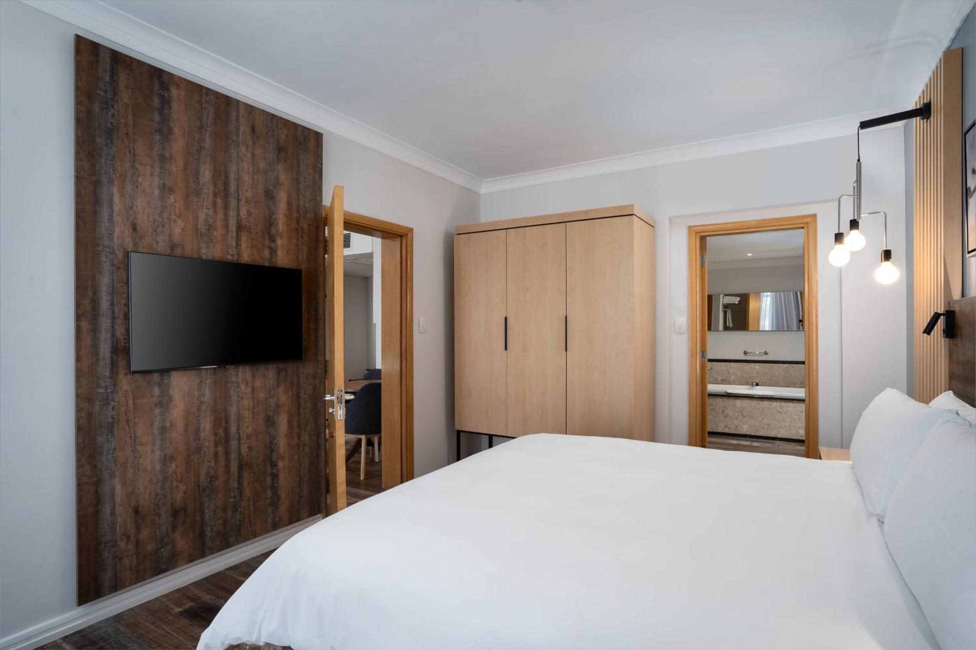 Protea Hotel By Marriott Johannesburg Wanderers Exteriér fotografie
