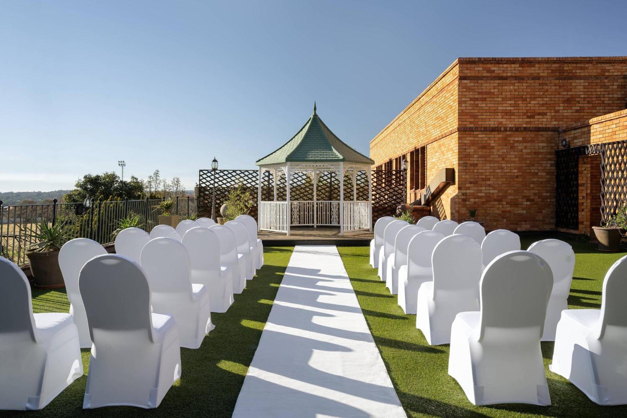 Protea Hotel By Marriott Johannesburg Wanderers Exteriér fotografie